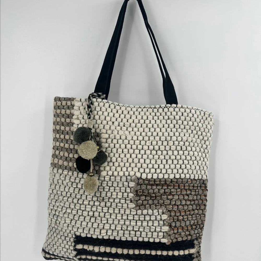 (43) Lovestitch Black and White Geometric Tote - Picture 7 of 7